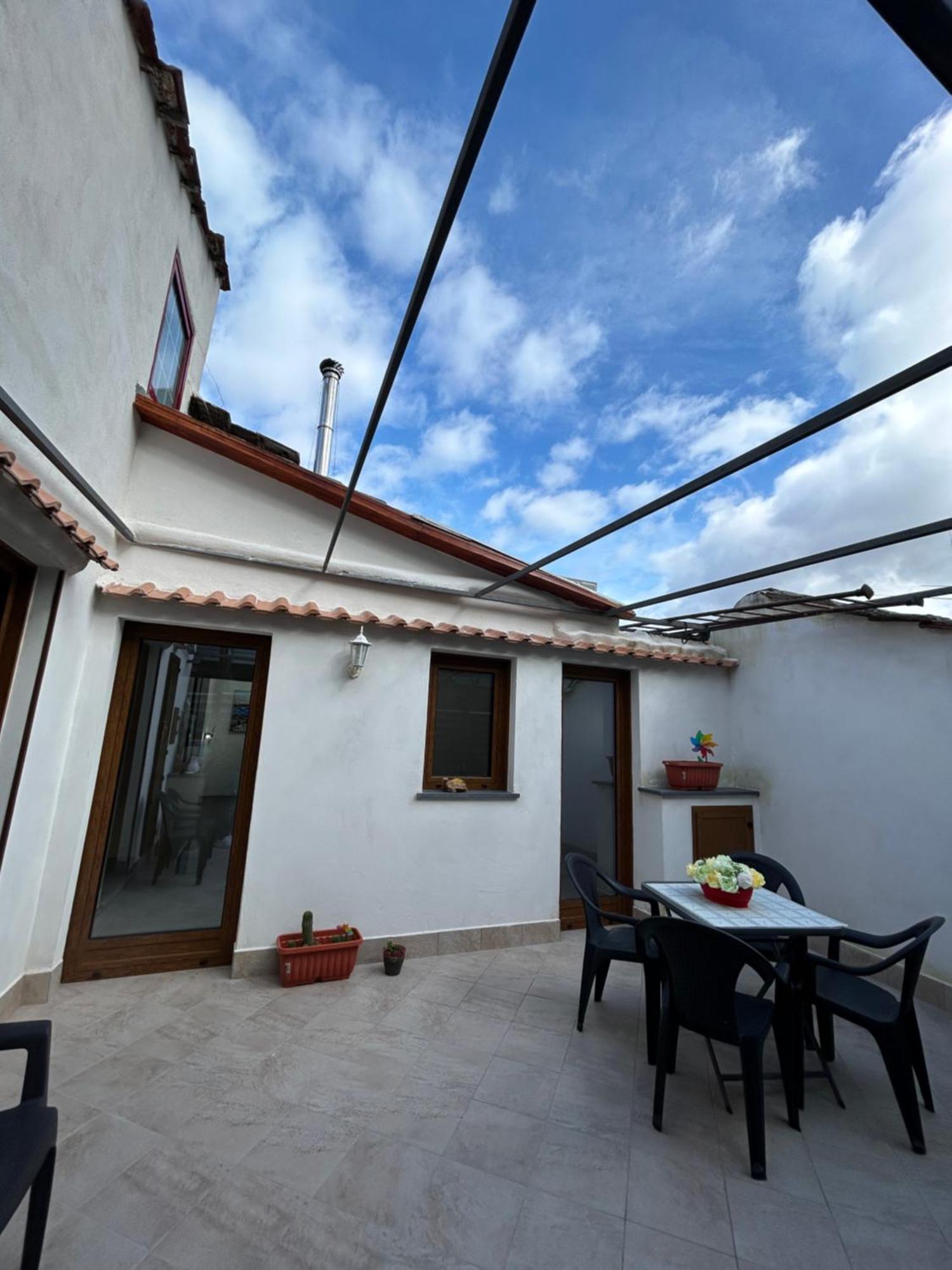 A Un Passo Dagli Dei Bed & Breakfast Pimonte Exterior foto